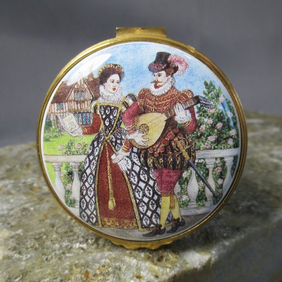 Renaissance Kingsley Enamel Box 16th C. Fashion - Picture 1 of 10